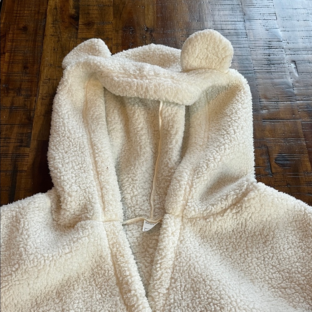 Gilly Hicks Cream Fleece Hoodie and Shorts Set - Picture 6 of 11